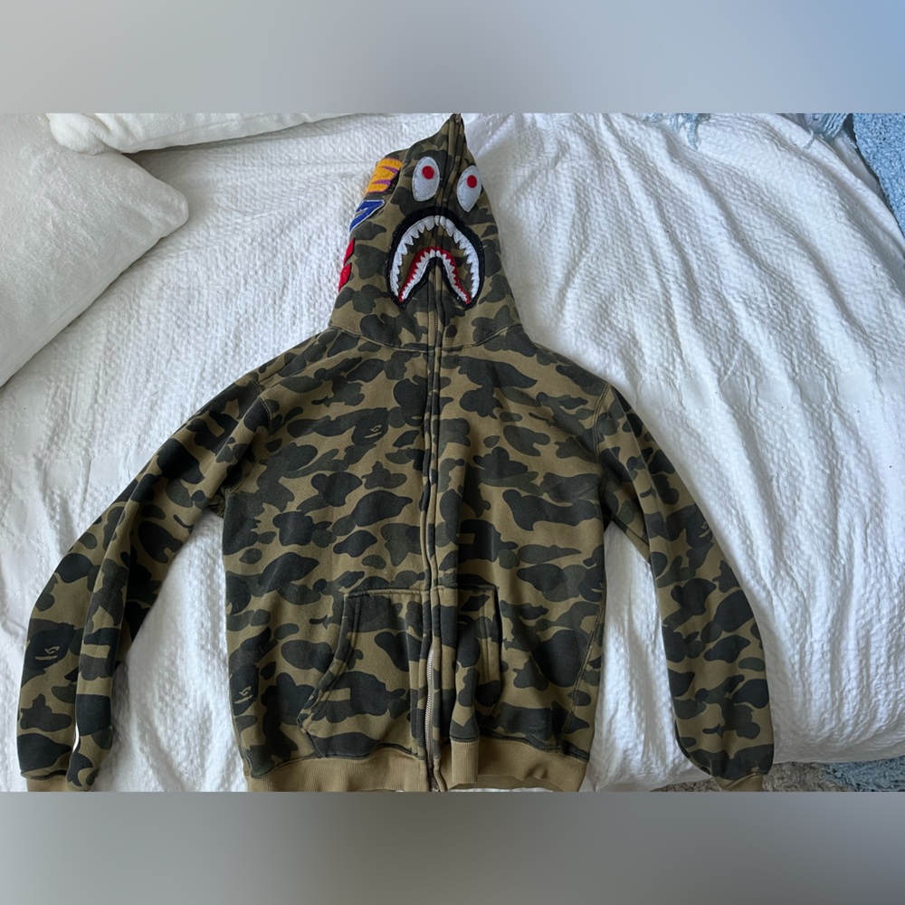 Cute fun hoodie !